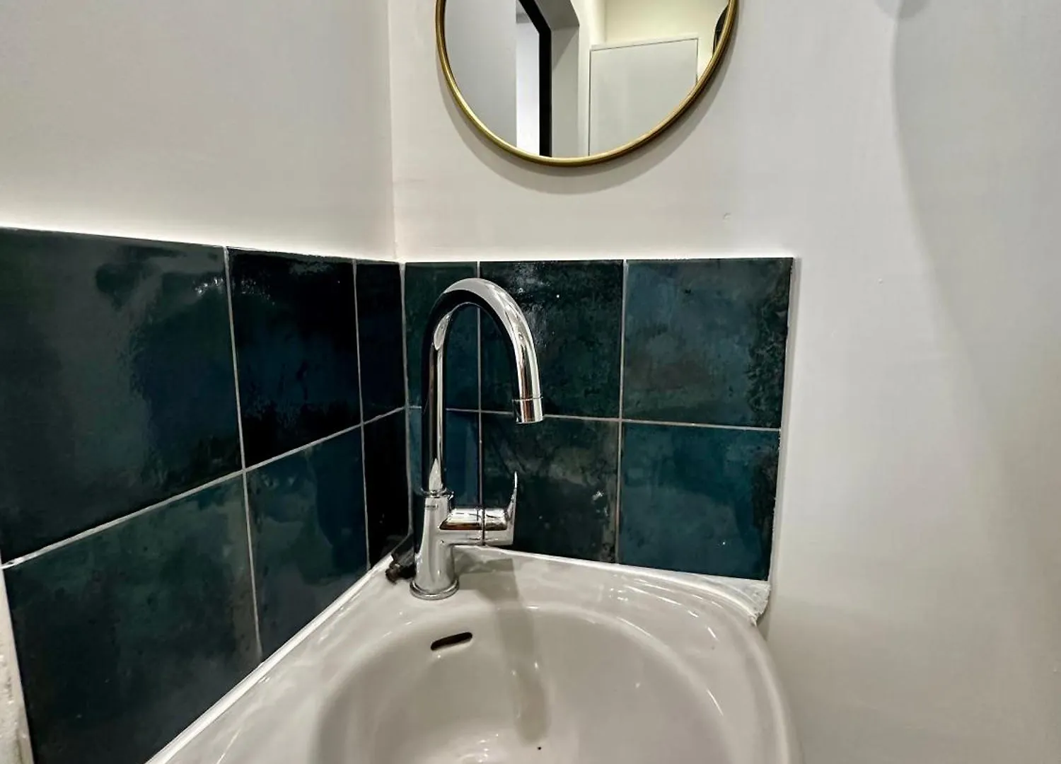 Appartement Emplacement Central - Proche Gare Marseille Apartment