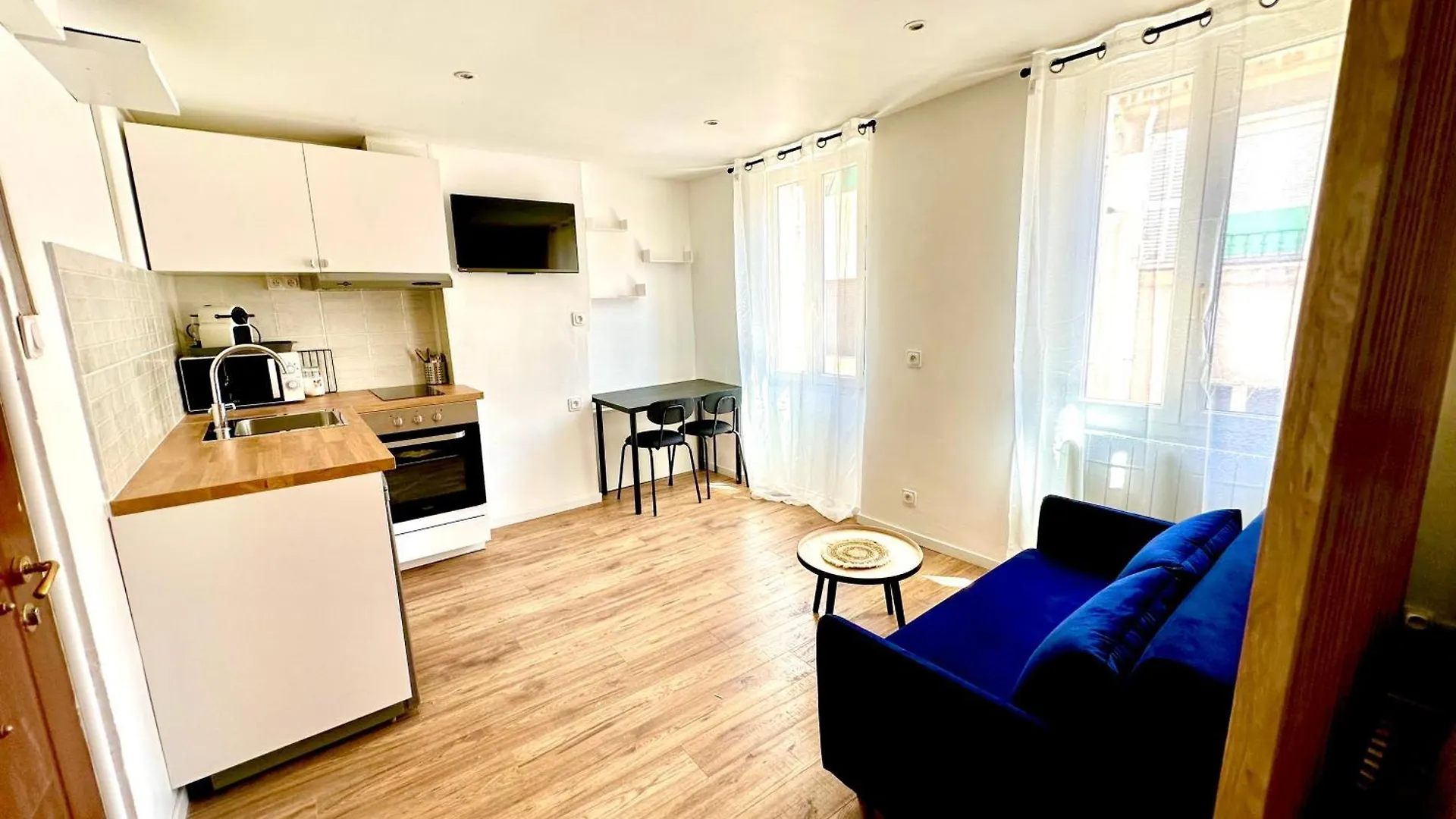 Appartement Emplacement Central - Proche Gare Marseille Apartment